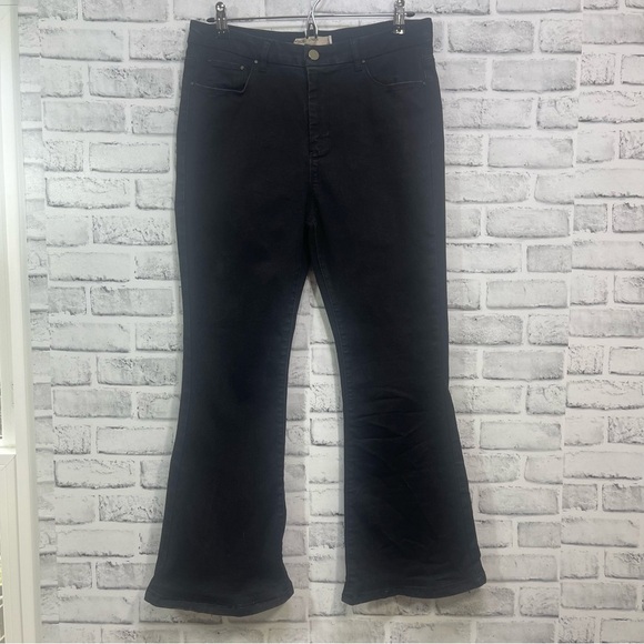 ASOS//Denim Power Stretch Flare Black Jeans 32/28 - Picture 1 of 10